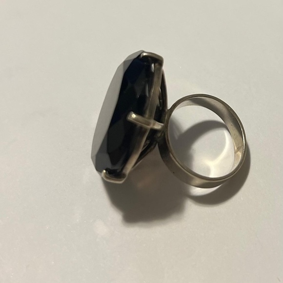 Silver Ring - Picture 1 of 5
